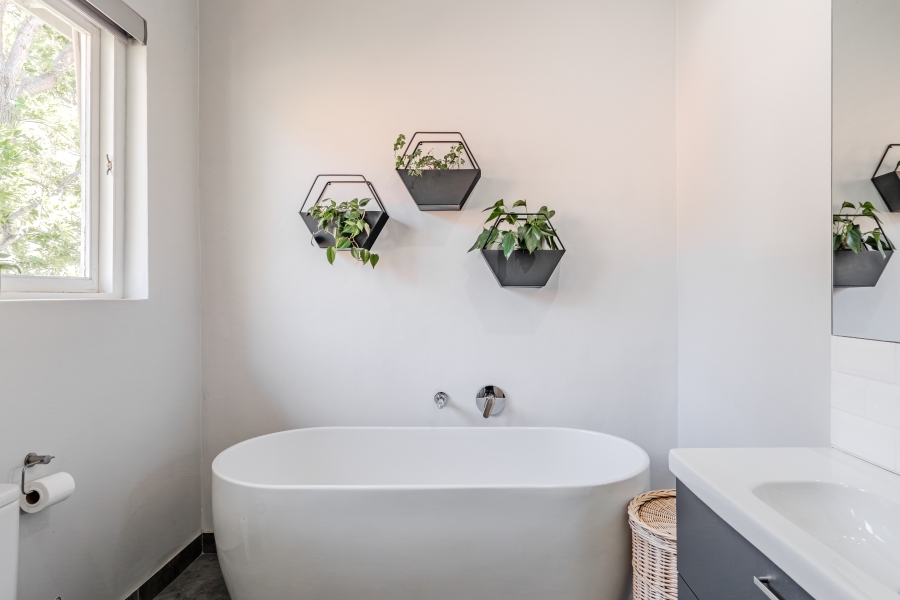 3 Bedroom Property for Sale in Oranjezicht Western Cape